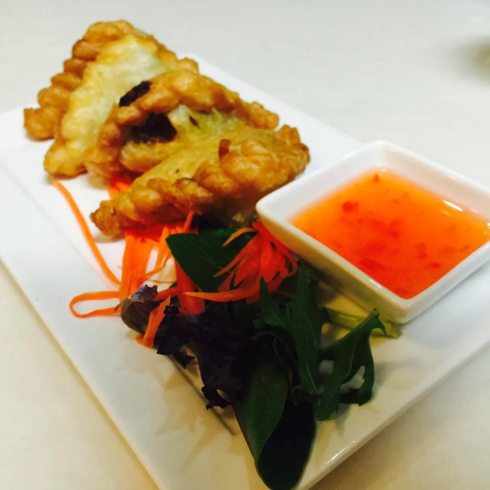 Thai Curry Puff has different taste than the Malaysian curry puff, this one was a bit sweeter but very tasty nonetheless especially when served with crunchy skin.