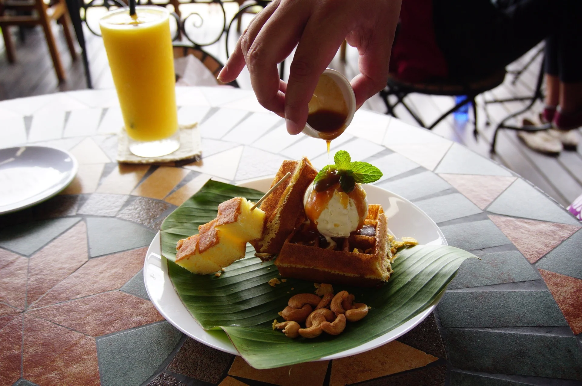 Whisk & Paddle Tebing Lane