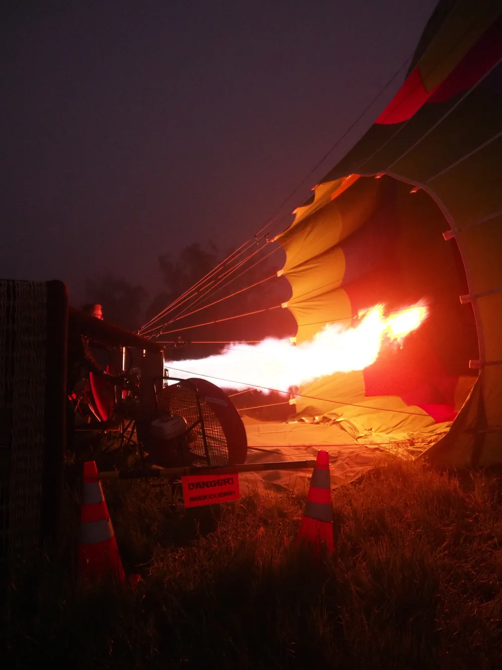 Hot air balloon Windward