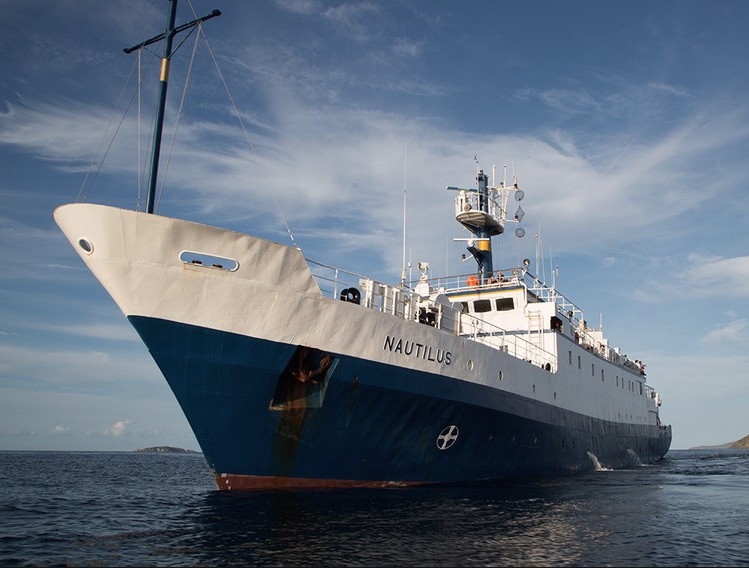 National Geographic: Caribbean's Deadly Underworld