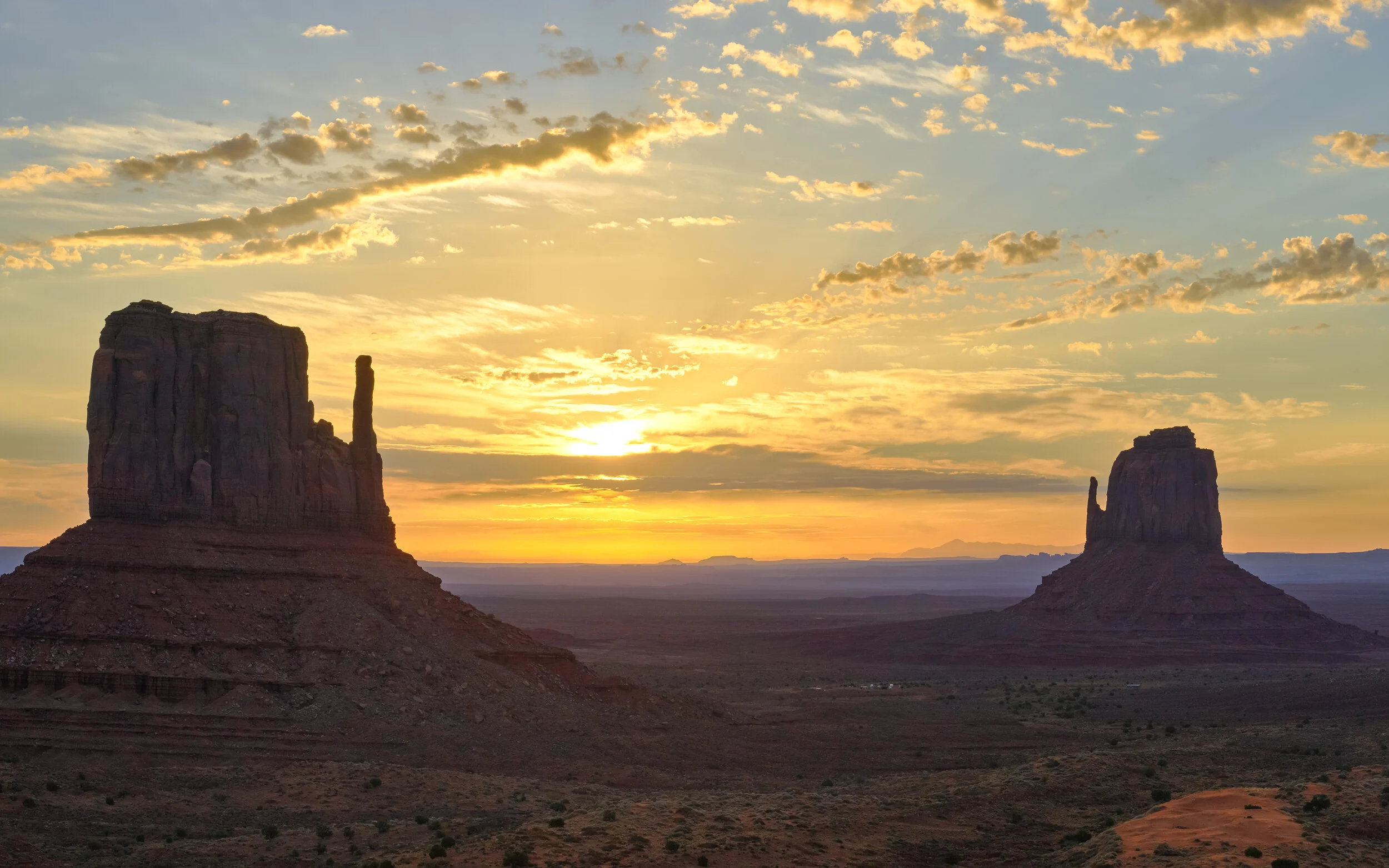 Monument Sunrise.jpg
