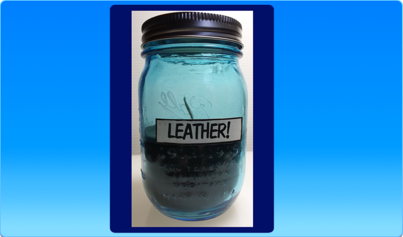 Leather-Scented Jar Candle
