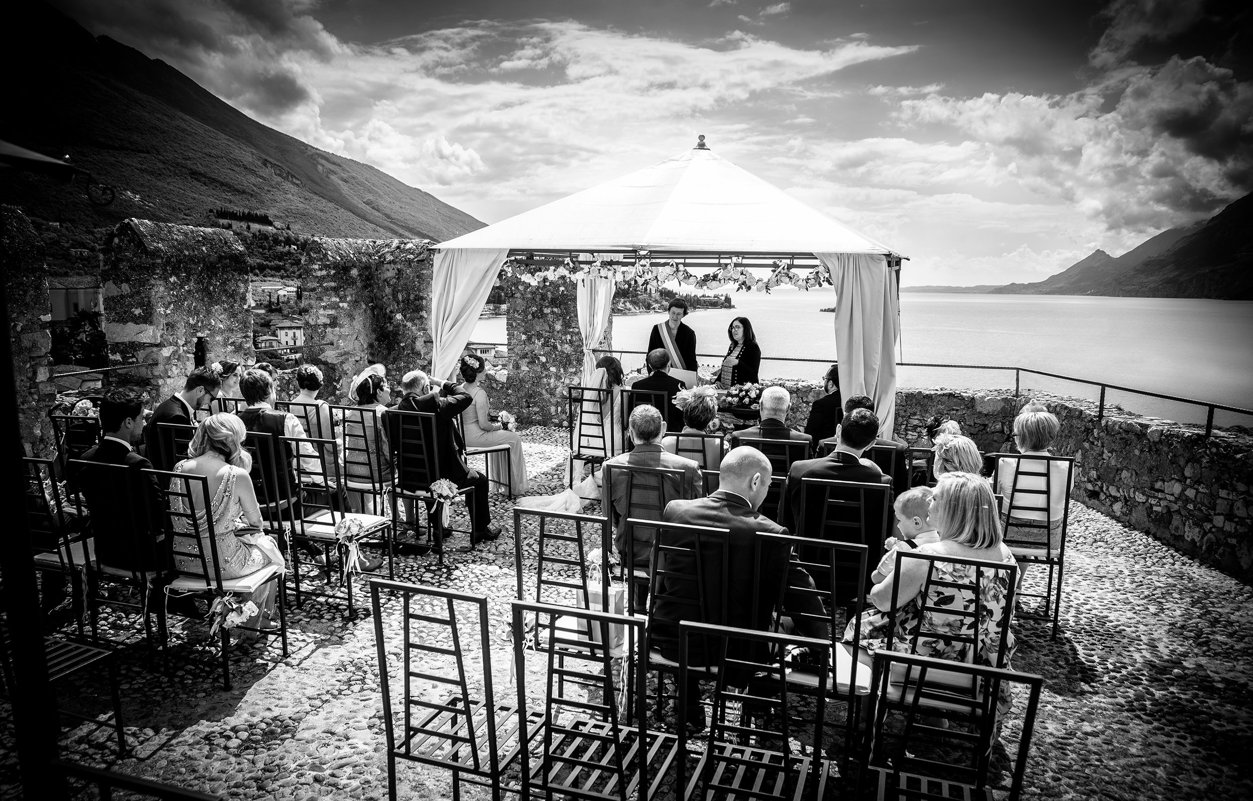 Black and white image of Malecine Castle in Italy prior to the wedding ceremony