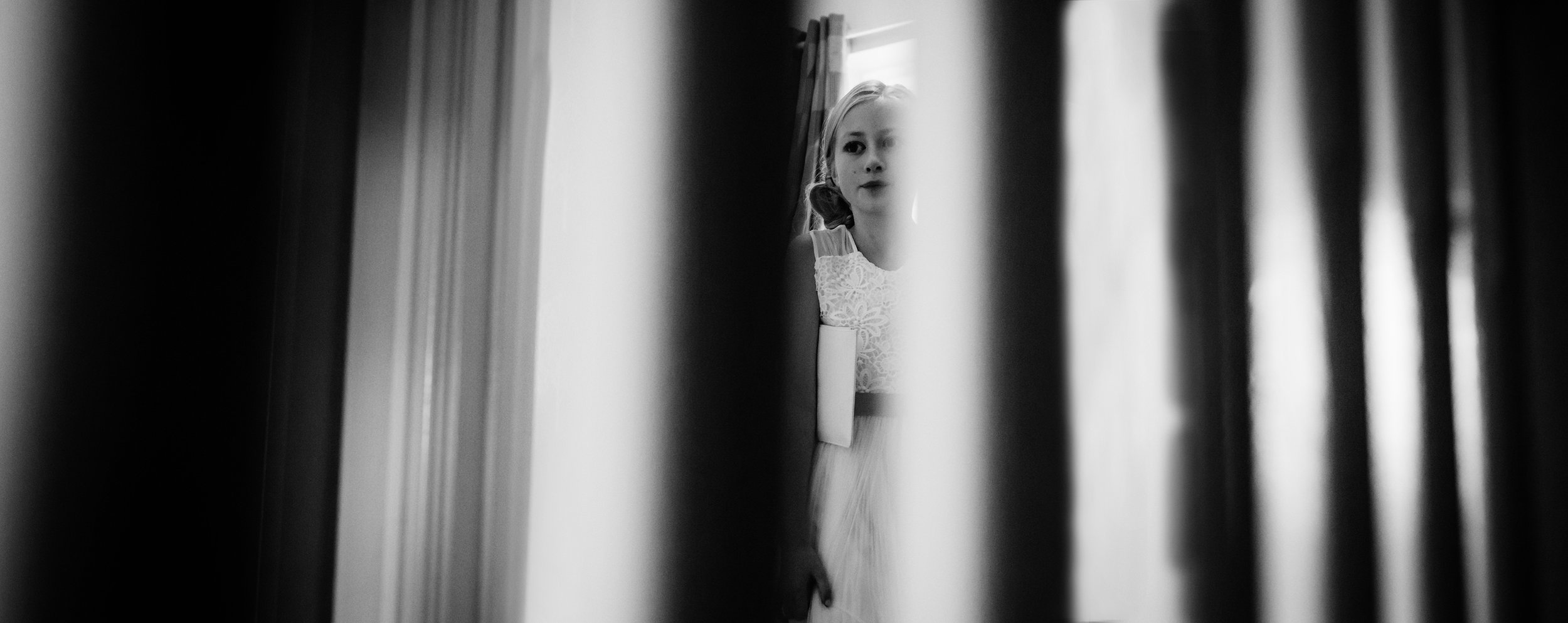 A bridesmaid through the stairs