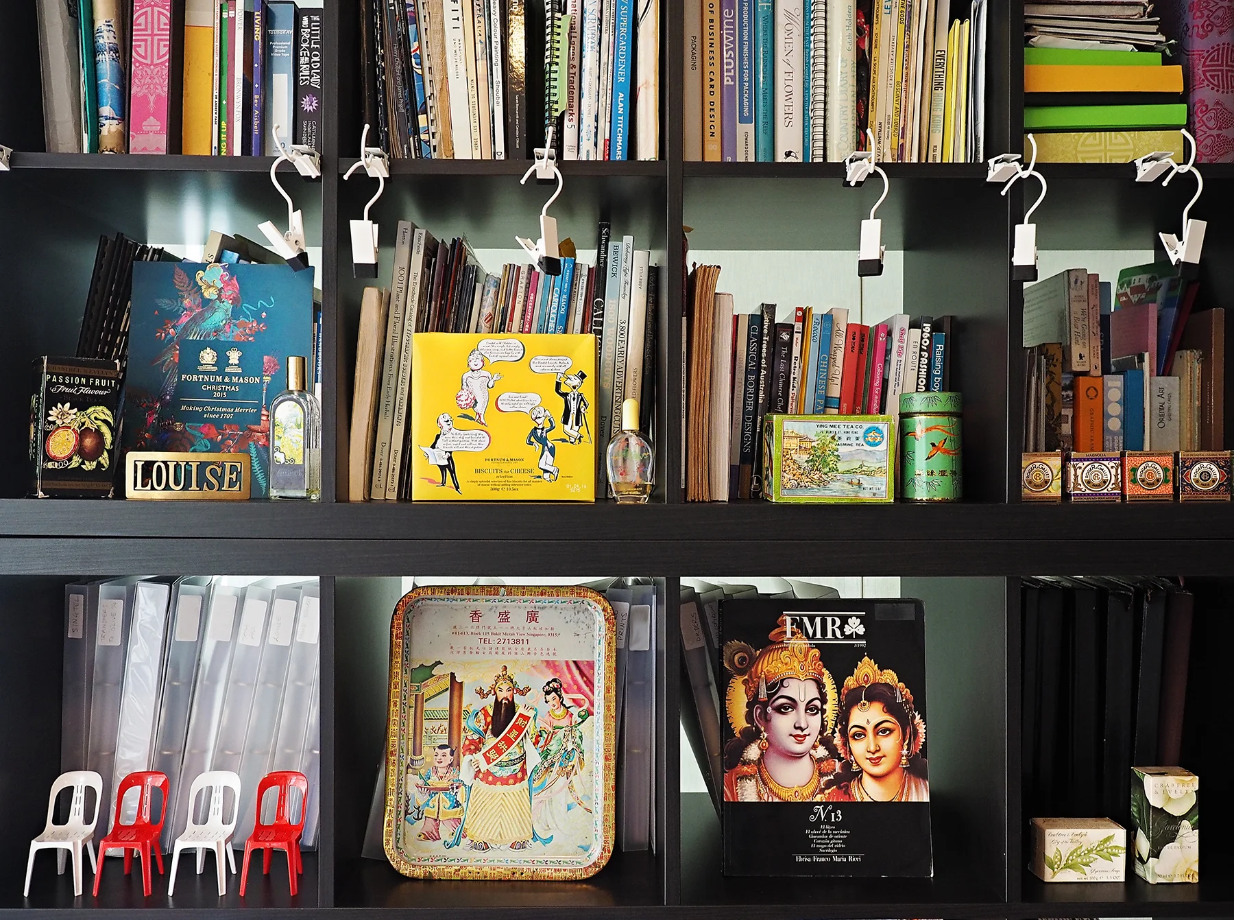 BOOKSHELF.jpg
