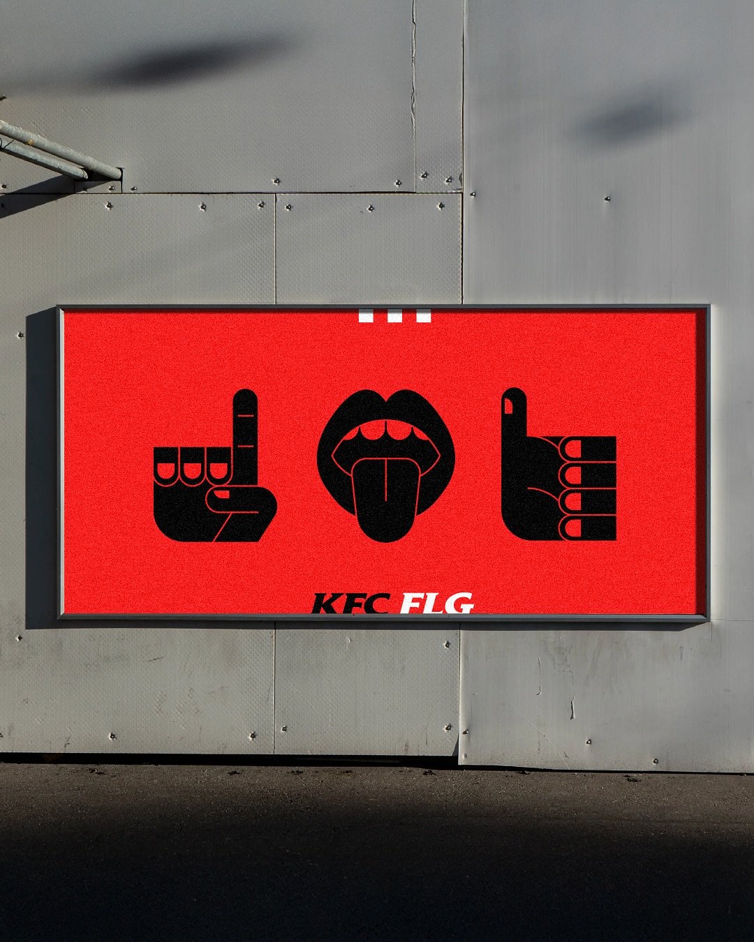 Nothing like seeing your FLG icons at the footy!
Couldn&rsquo;t do this without the beautiful creative team @ogilvyau AD @jiayi.com.au CW @eidiotic 👆👅👍
#flg #fingerlickinggood #kfc #icondesign #graphicdesign #ad #fyp #footy #afl
