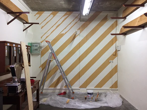 Projet peinture sur les murs de la boutique au coeur de la brûlerie