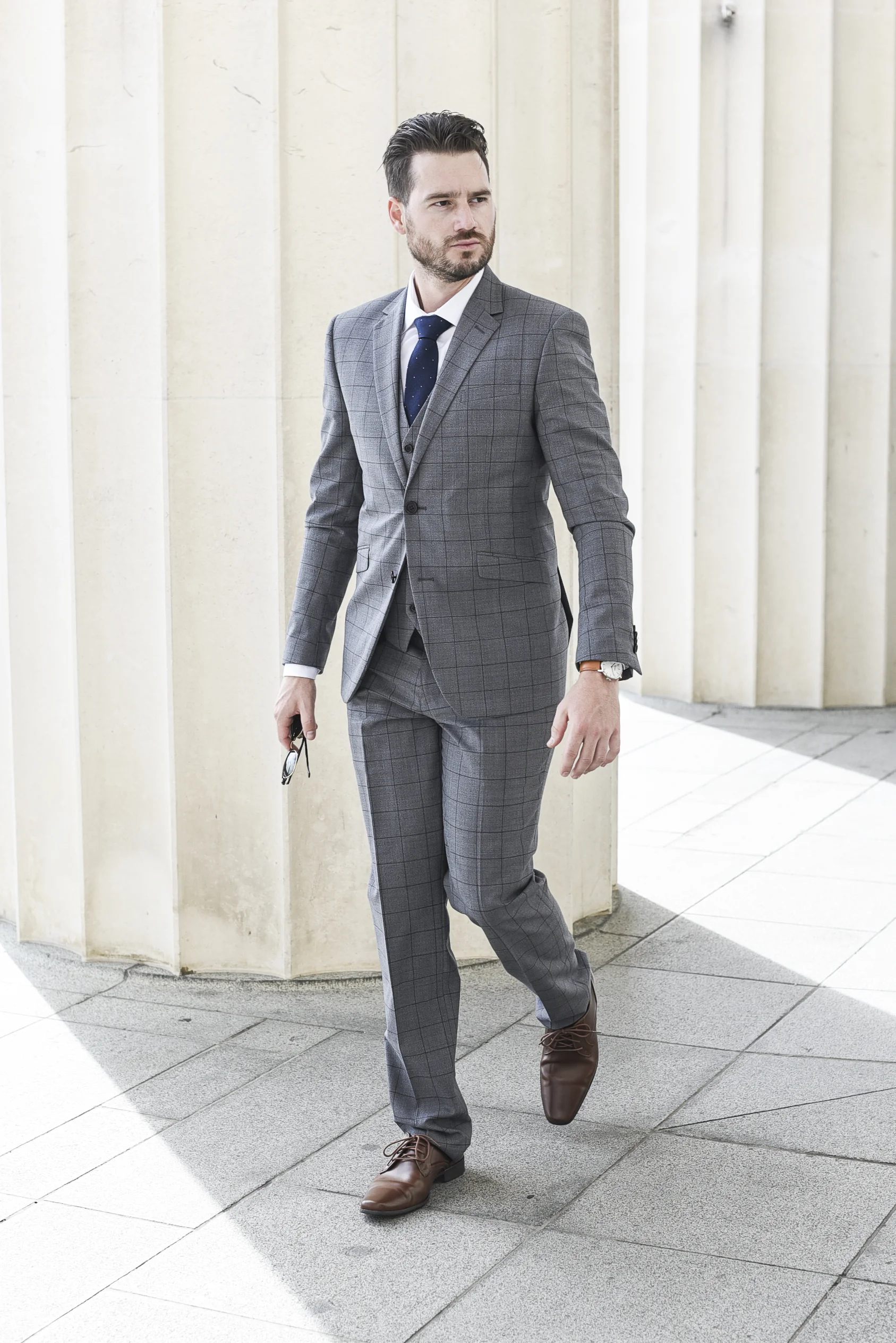 Showcase: 3 Ways to Nail Office Style 
