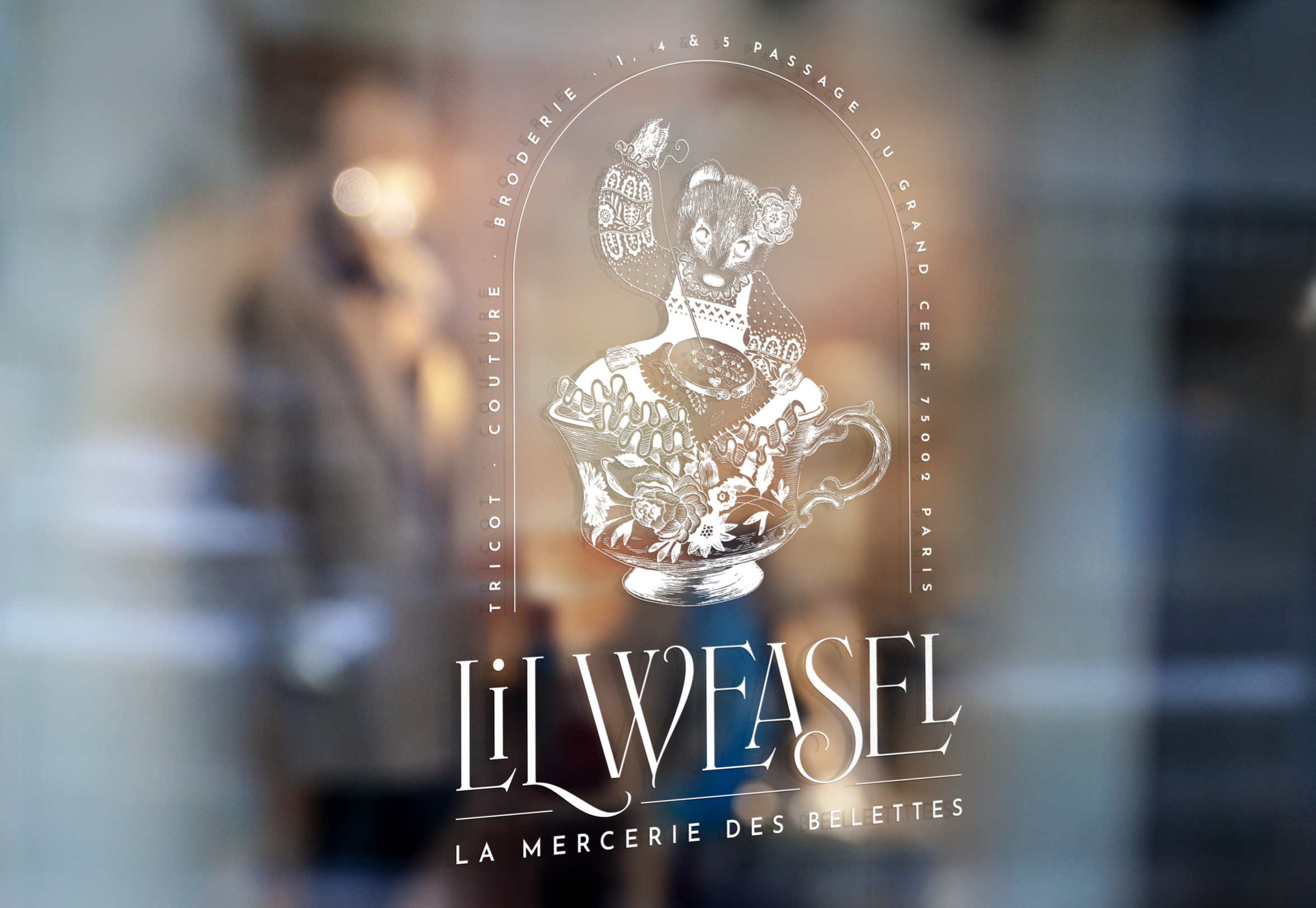 motif papier peint belatrix potter lil weasel tricot couture illustration broderie belettes salon de thé boutique paris hermine