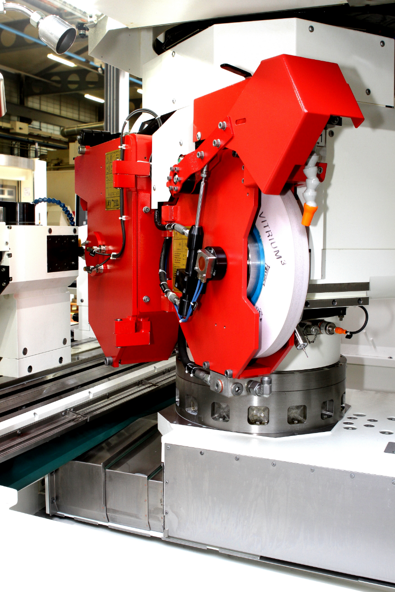 The S41 wheel-head has 4 wheel-mounting positions and any combination of external and internal grinding spindles is possible. The AMRC S41 has been supplied with the optional centre height of 325mm !