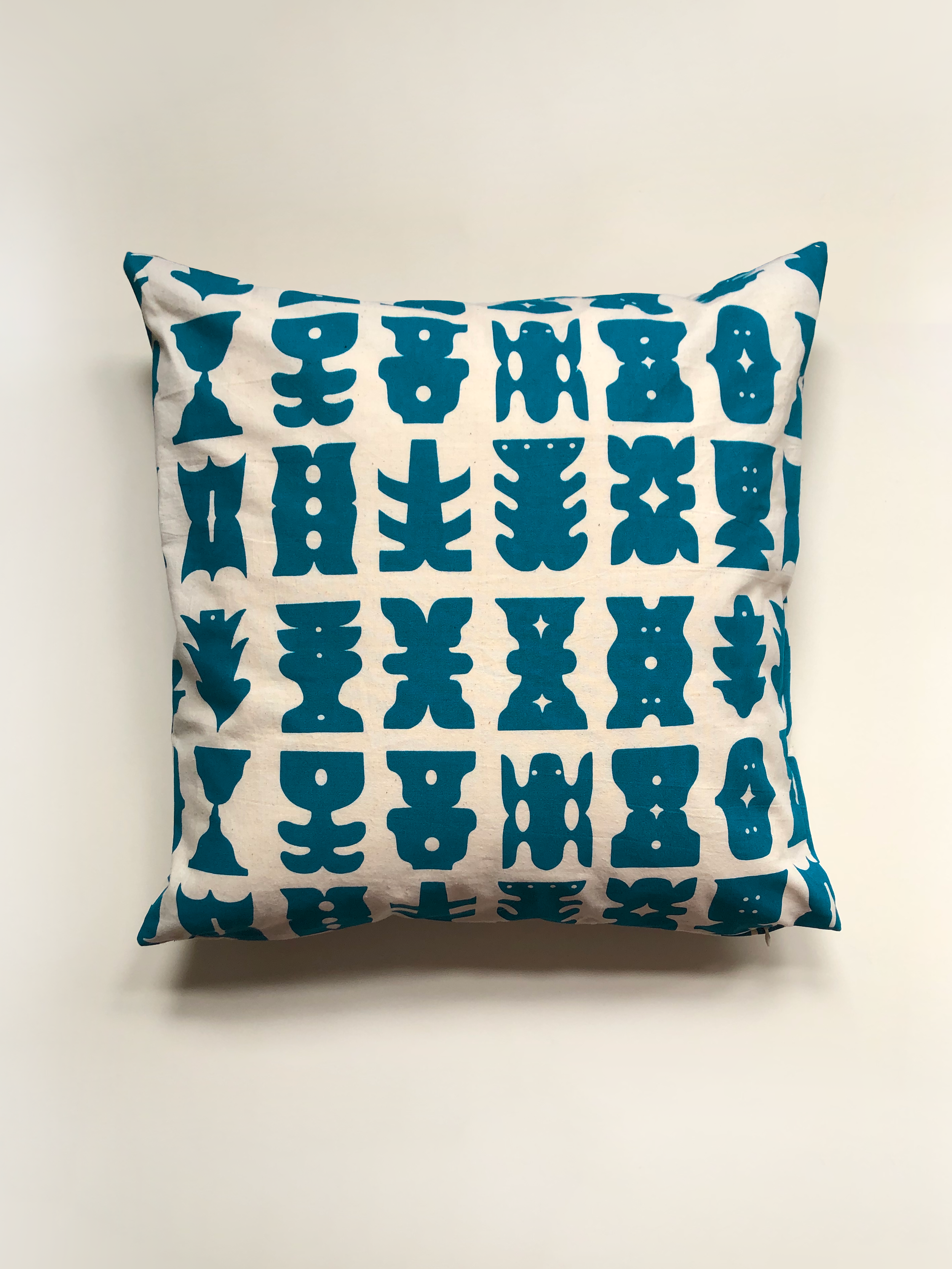 Cushion blue.png