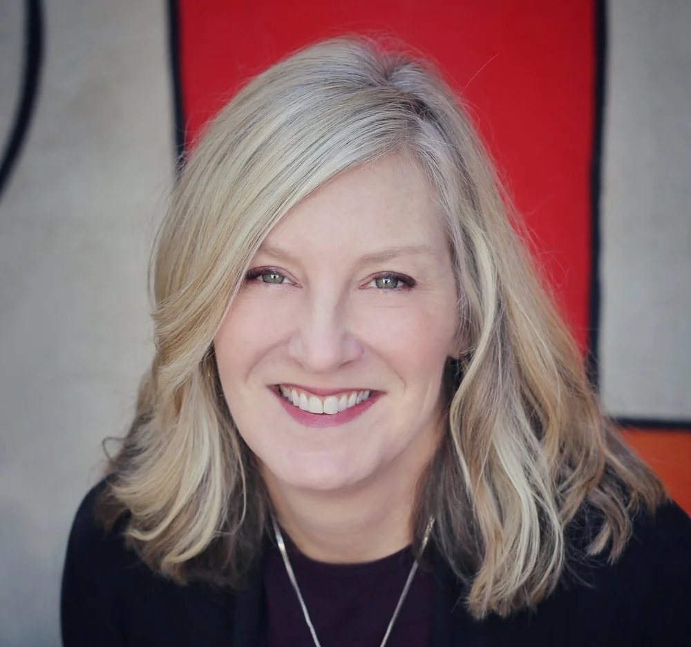 Jennifer L. Knox
