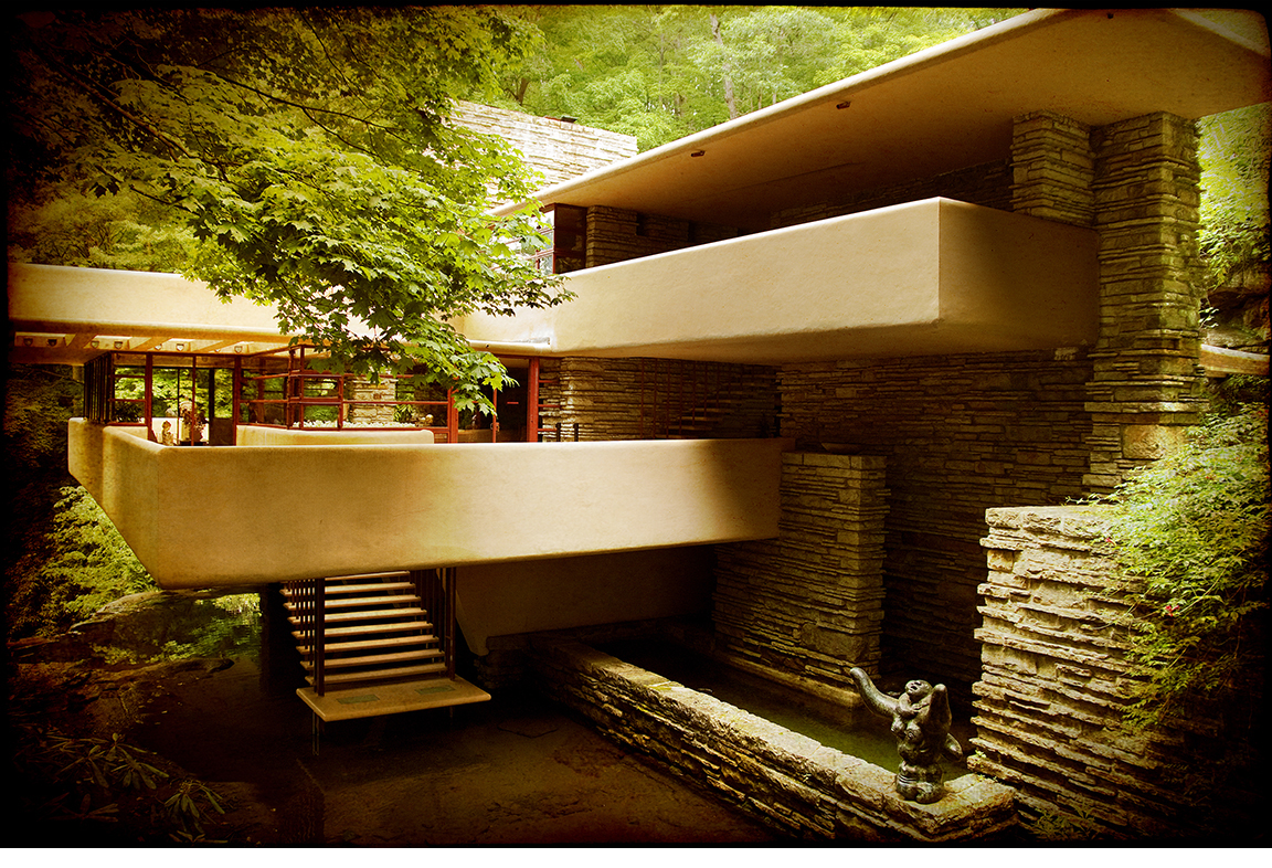 Frank-Lloyd-Wright-Fallingwater-1.jpg