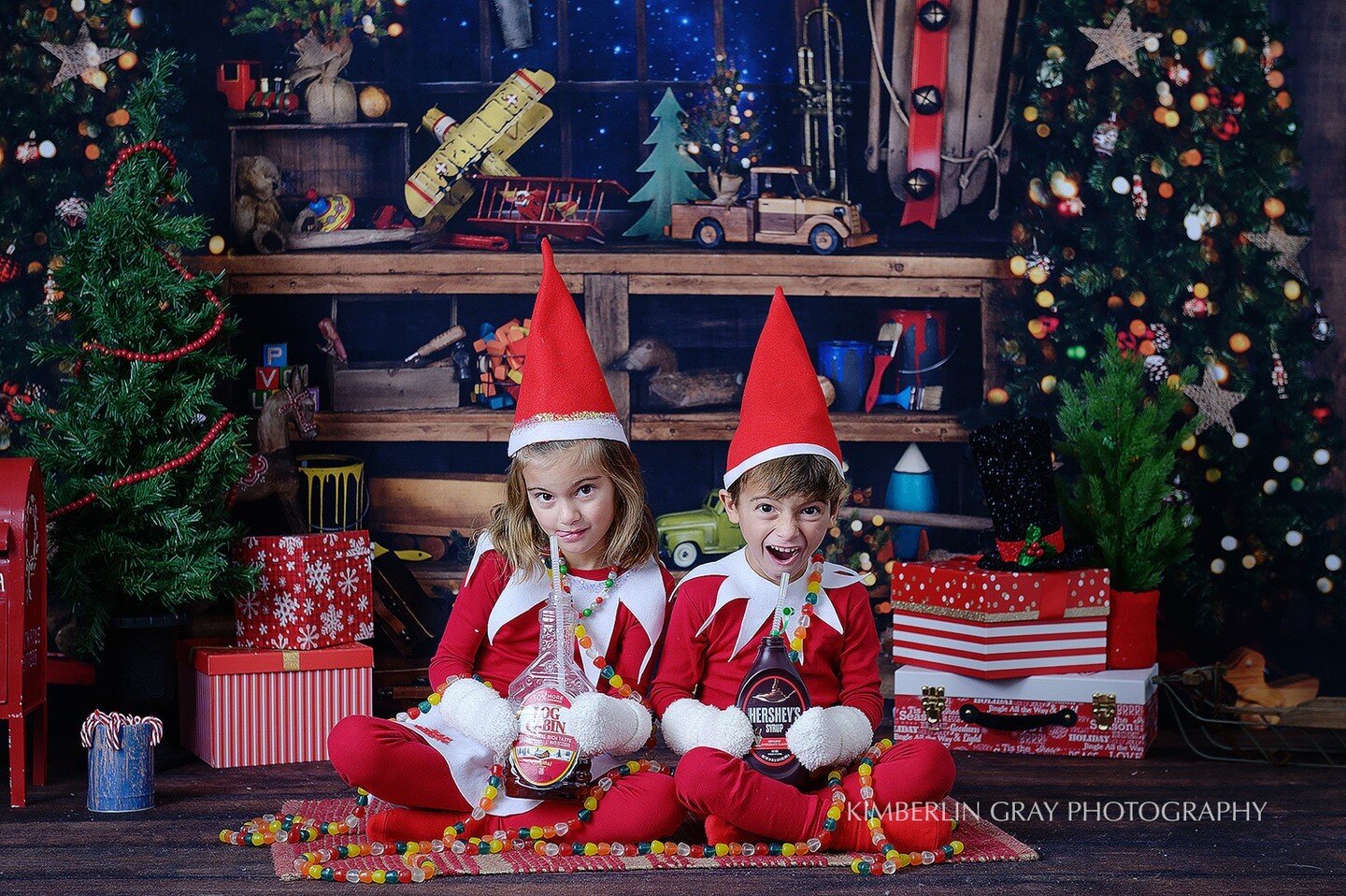 📚✨ &quot;Make this holiday season a playful one with our Naughty Elves sessions. Kids can dress as elves and experience the joy and mischief of the season. Secure your spot for a hilarious and heartwarming time! 🎄📸 #HolidayAdventures #NaughtyElves