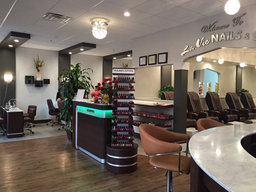 Photo Credit: La Vie Nails & Spa