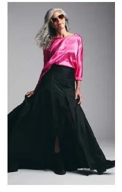 Slit Skirt_BLK.jpg