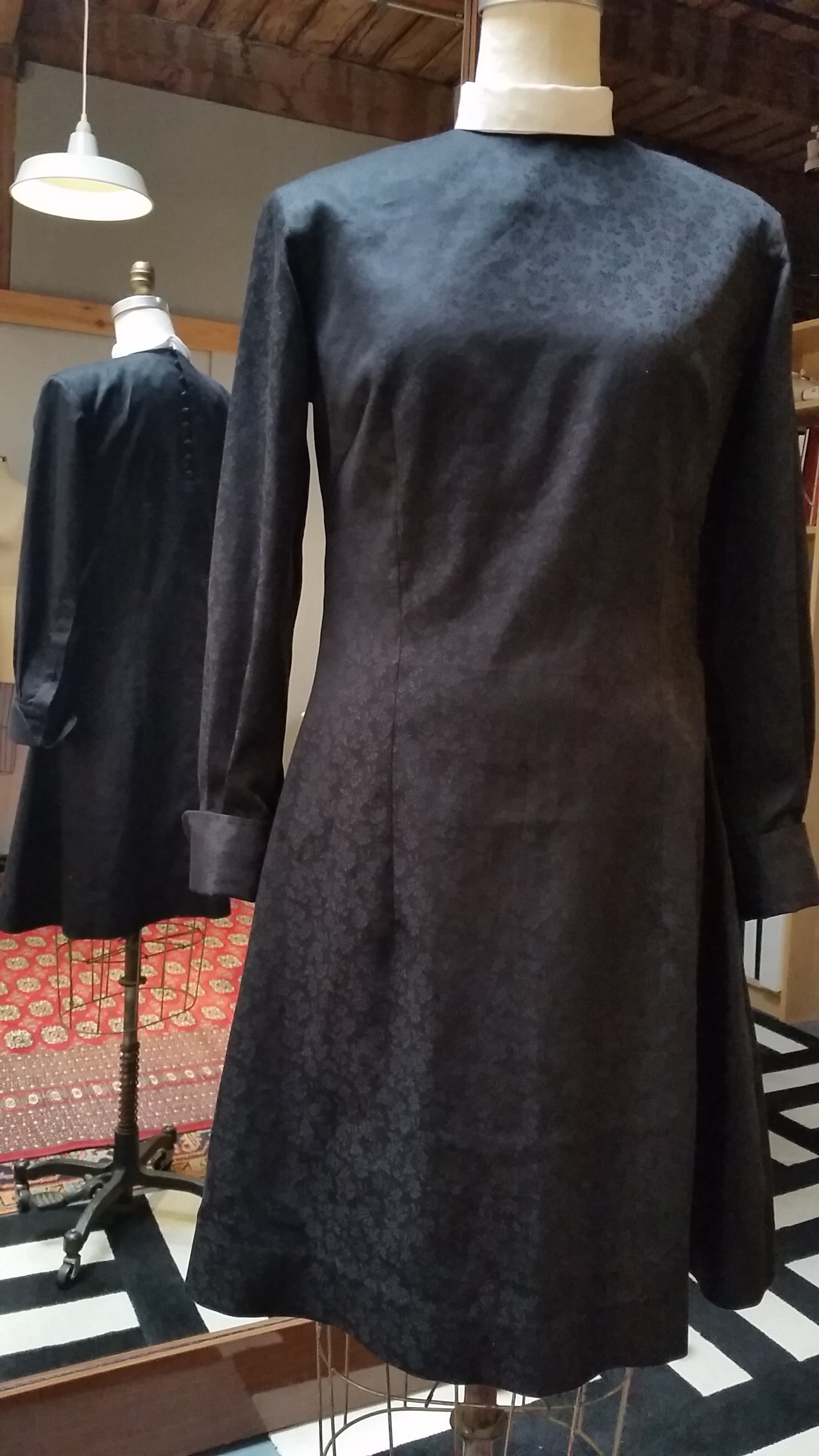 DRESS - Episcopal priest
