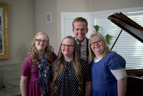 Jason and Girls Small Photo.jpg