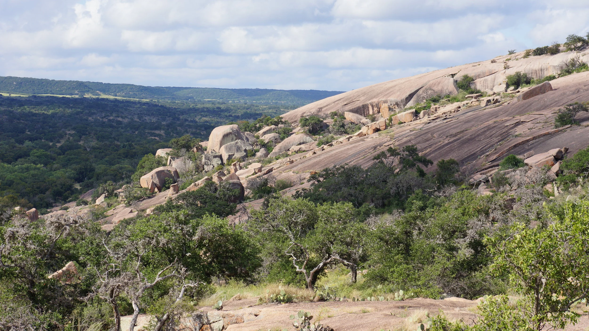 Enchanted ROck.JPG