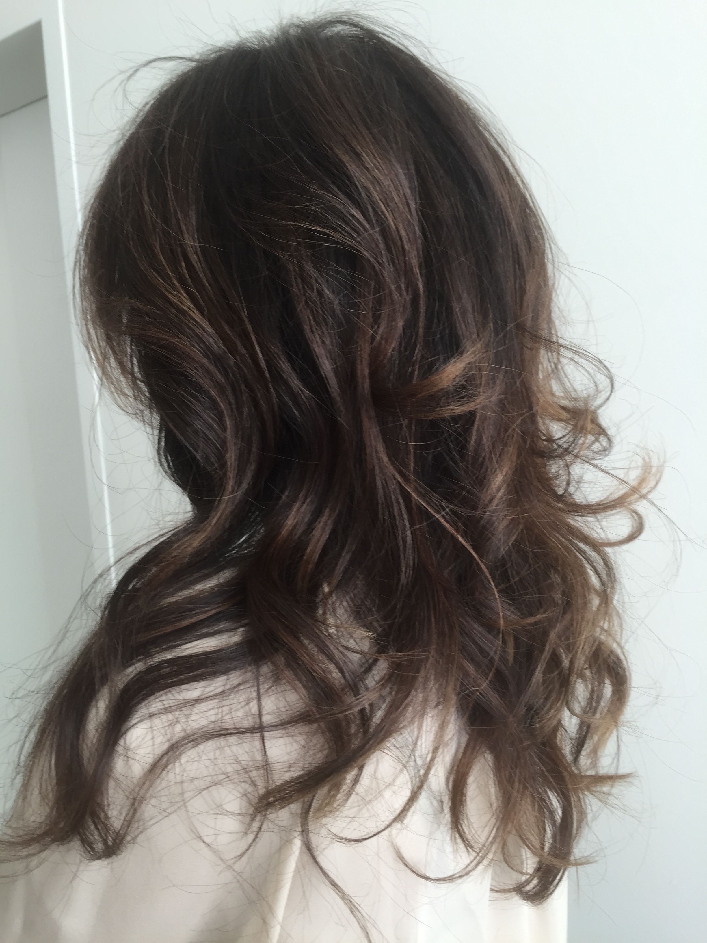 HairColorByCarlos-brunette-loose_curls.JPG