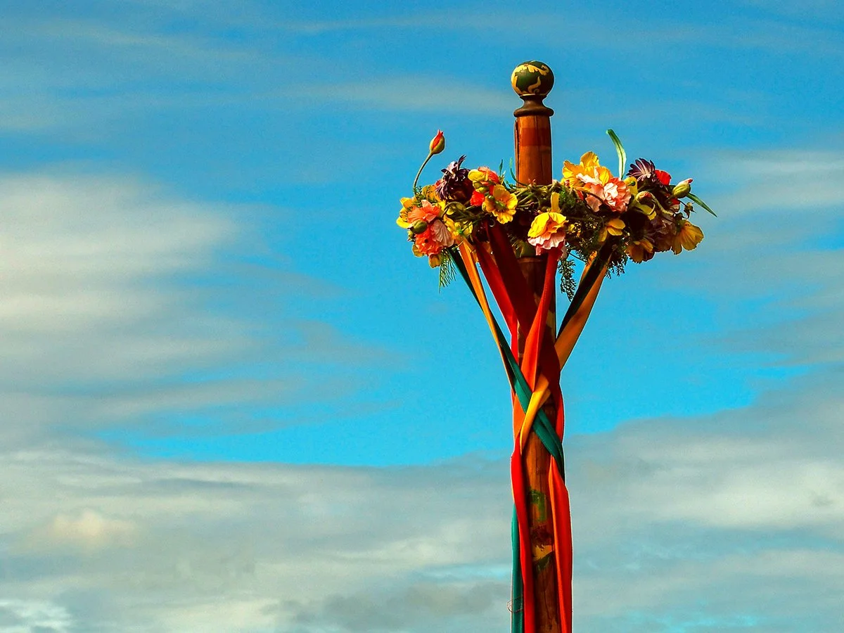 A Maypole . . . in September!