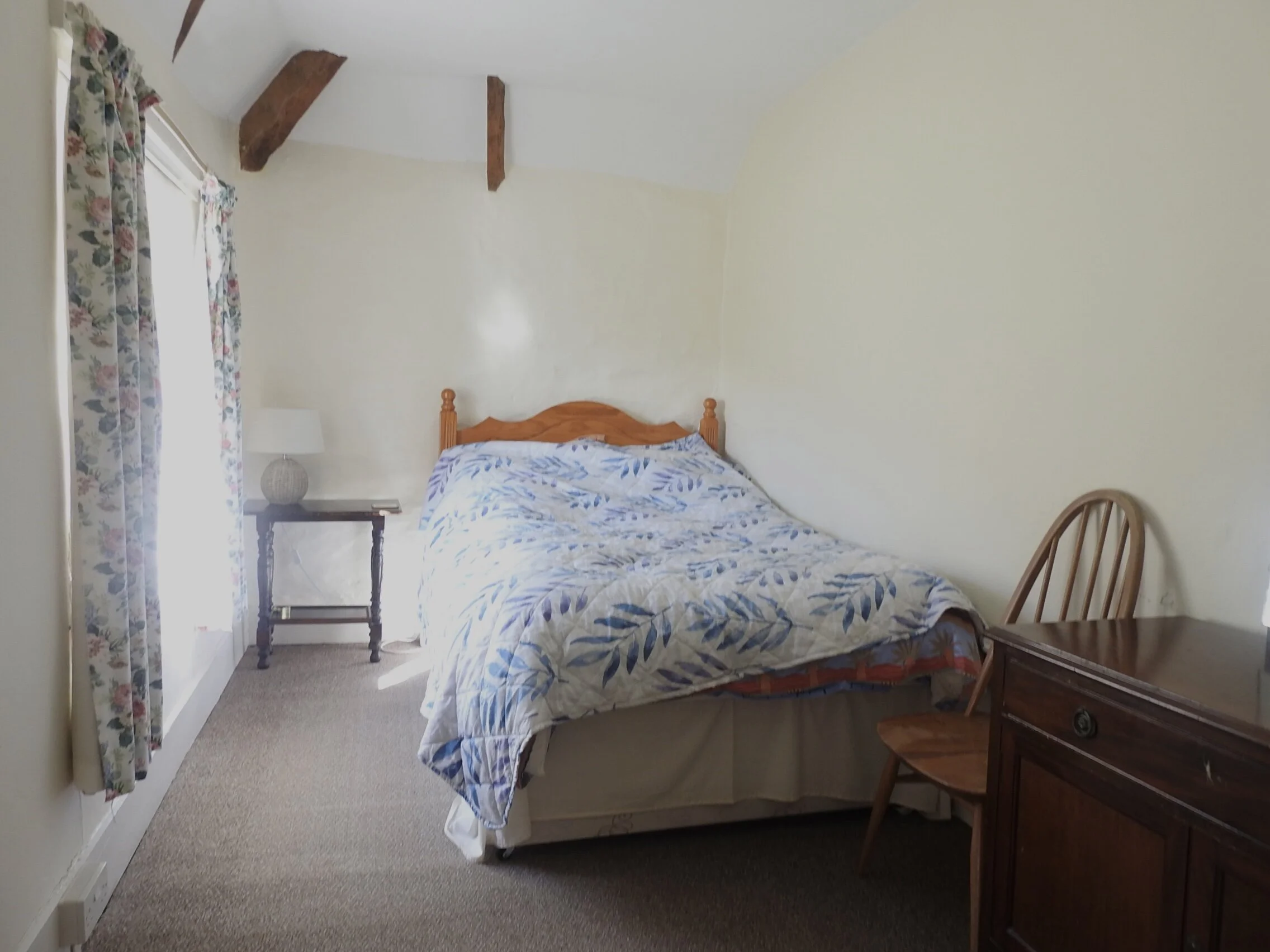 Lower Mill single bedroom.jpg