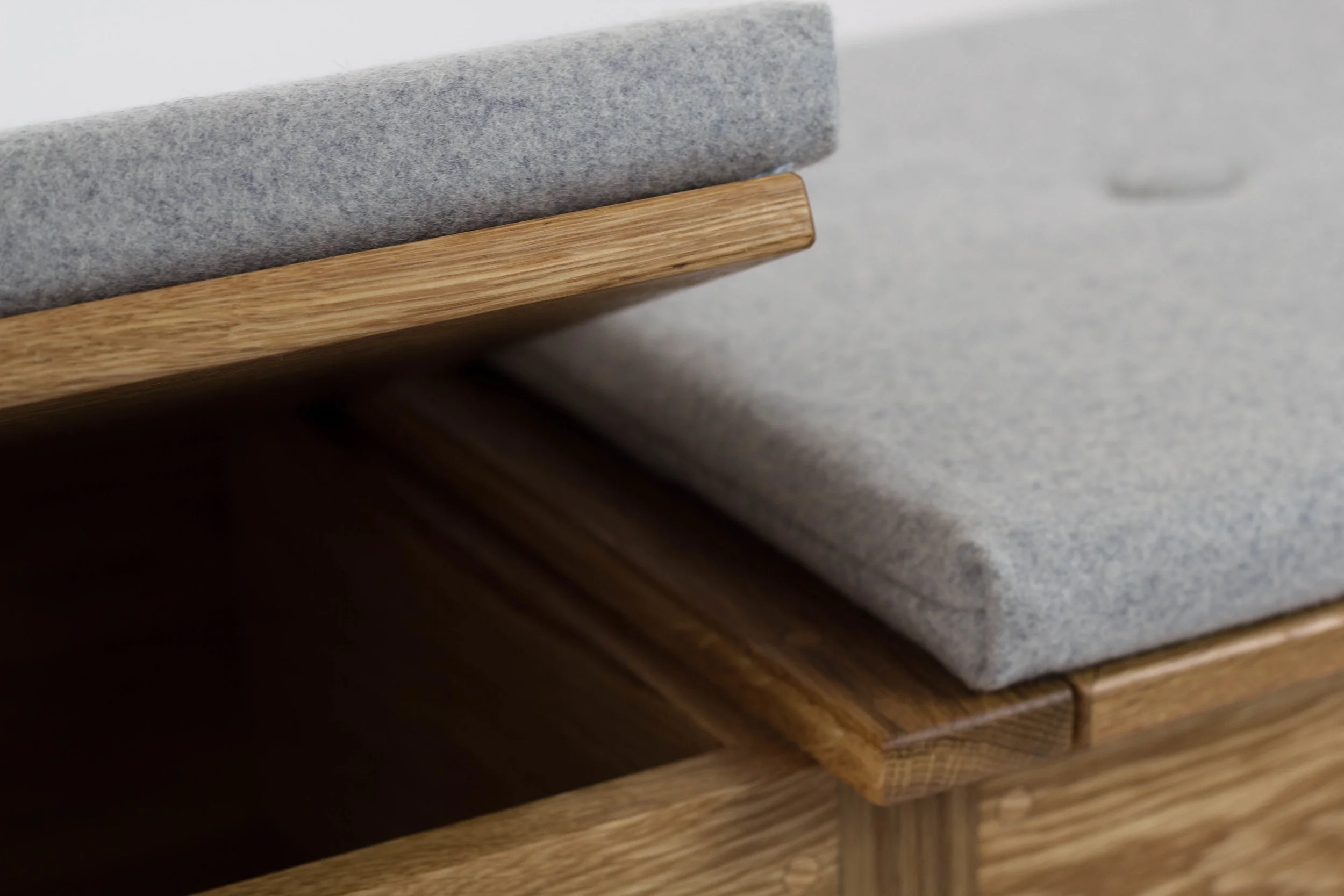 Bench-9.jpg