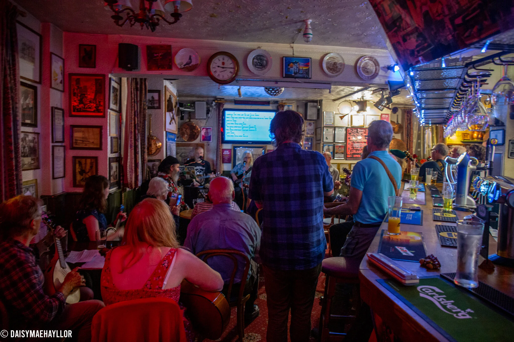 UNPLUGTHEWOOD ACOUSTIC OPEN-MIC &amp; JAM VARIETY NIGHT