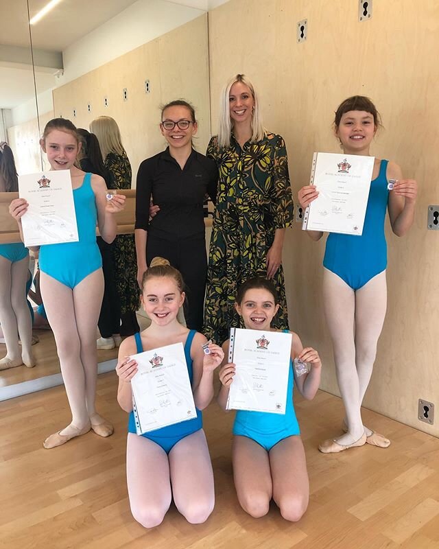 A huge well done and congratulations to our clever students on passing their Royal Academy of Dance Examinations and Class Awards with excellent marks across the board! We so enjoyed giving out their Certificates and Medals today, a very special keep