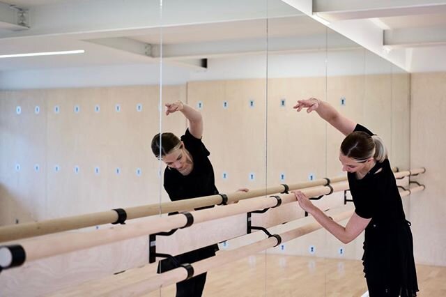 This week at Ballet Fit we will focus on correct alignment as it&rsquo;s super important to me that you get the most out of each workout and feel fabulous! As a registered RAD teacher I have a natural emphasis on good form and enjoyment of movement! 