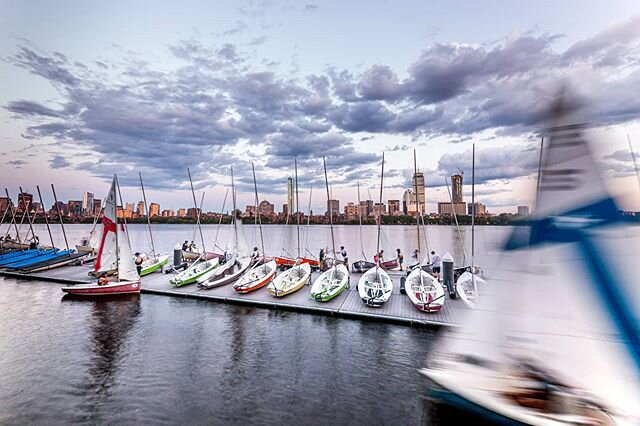 Boston is starting to come alive again as spring slowly shows itself. Longer evenings means better photo opportunities as the Charles River area becomes more active. 
#bostonphotographer  #sailinglife #bostongram&nbsp;&nbsp;#igboston #igbostonhoods&n