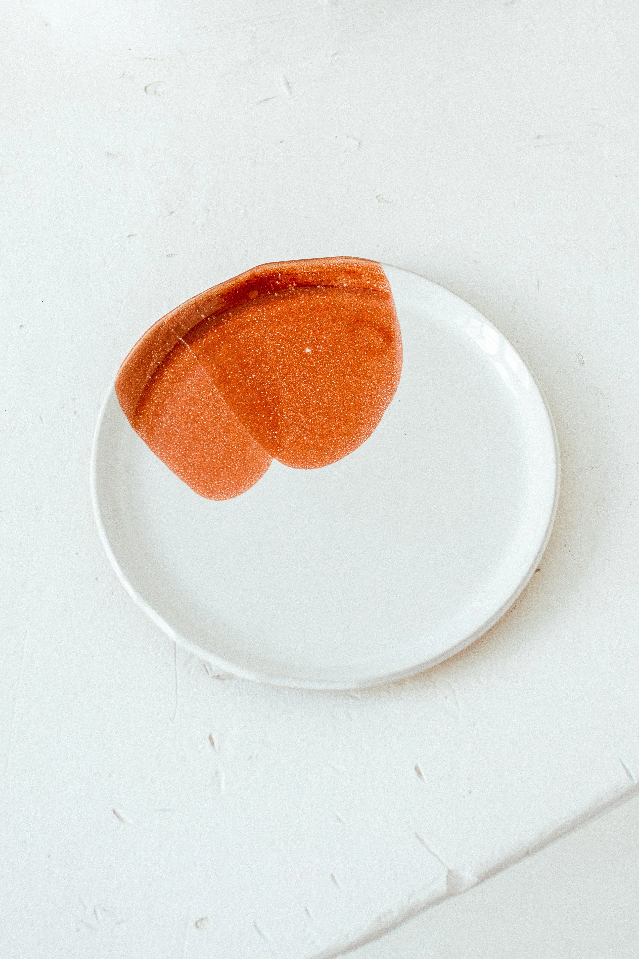 Bread Plate_Iron Red