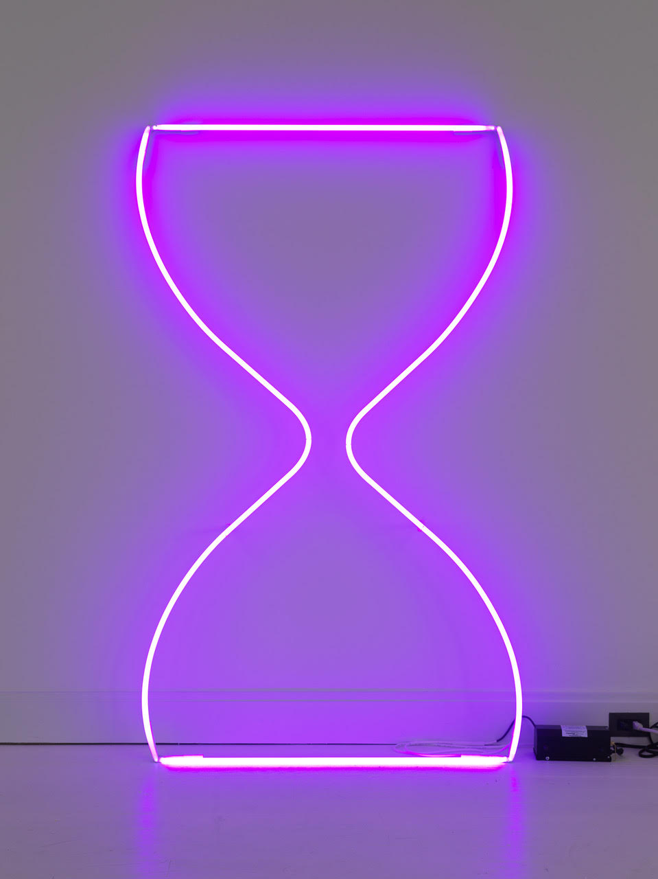 Zoë Buckman Untitled 6 in Lilac, 2017 Neon 70 x 40 inches