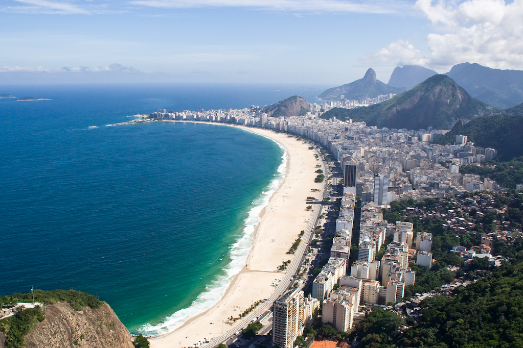 Praia-de-Copacabana-Rio-de-Janeiro-Brazil.jpg