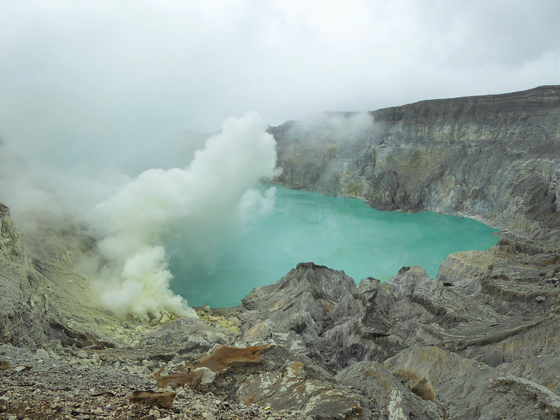 Volcano ijen.jpg