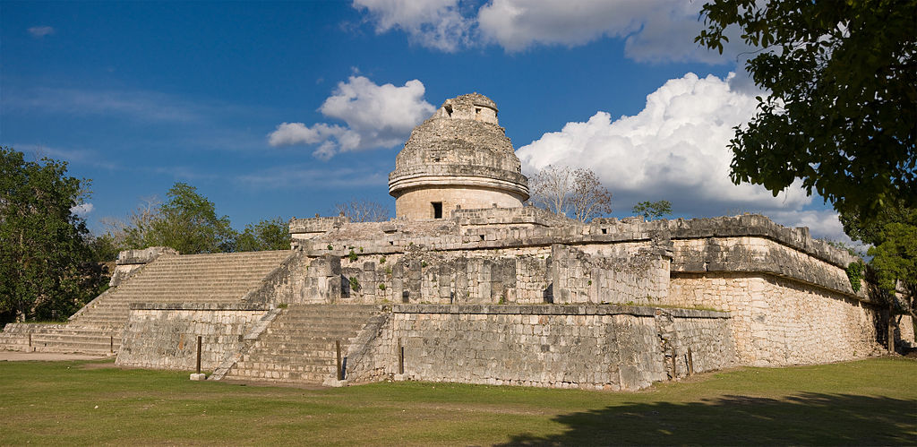 1024px-Chichen_Itza_Observatory_2_1.jpg