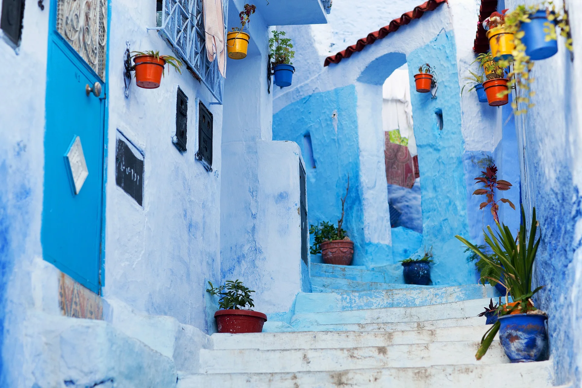 chefchaouen-1921173_1920 (2).jpg