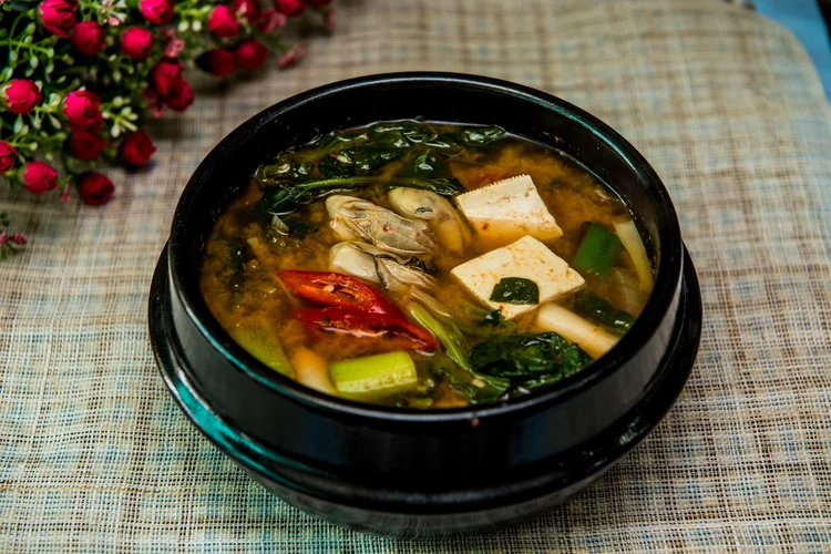 10 Foods to Try in Japan — Acanela Expeditions