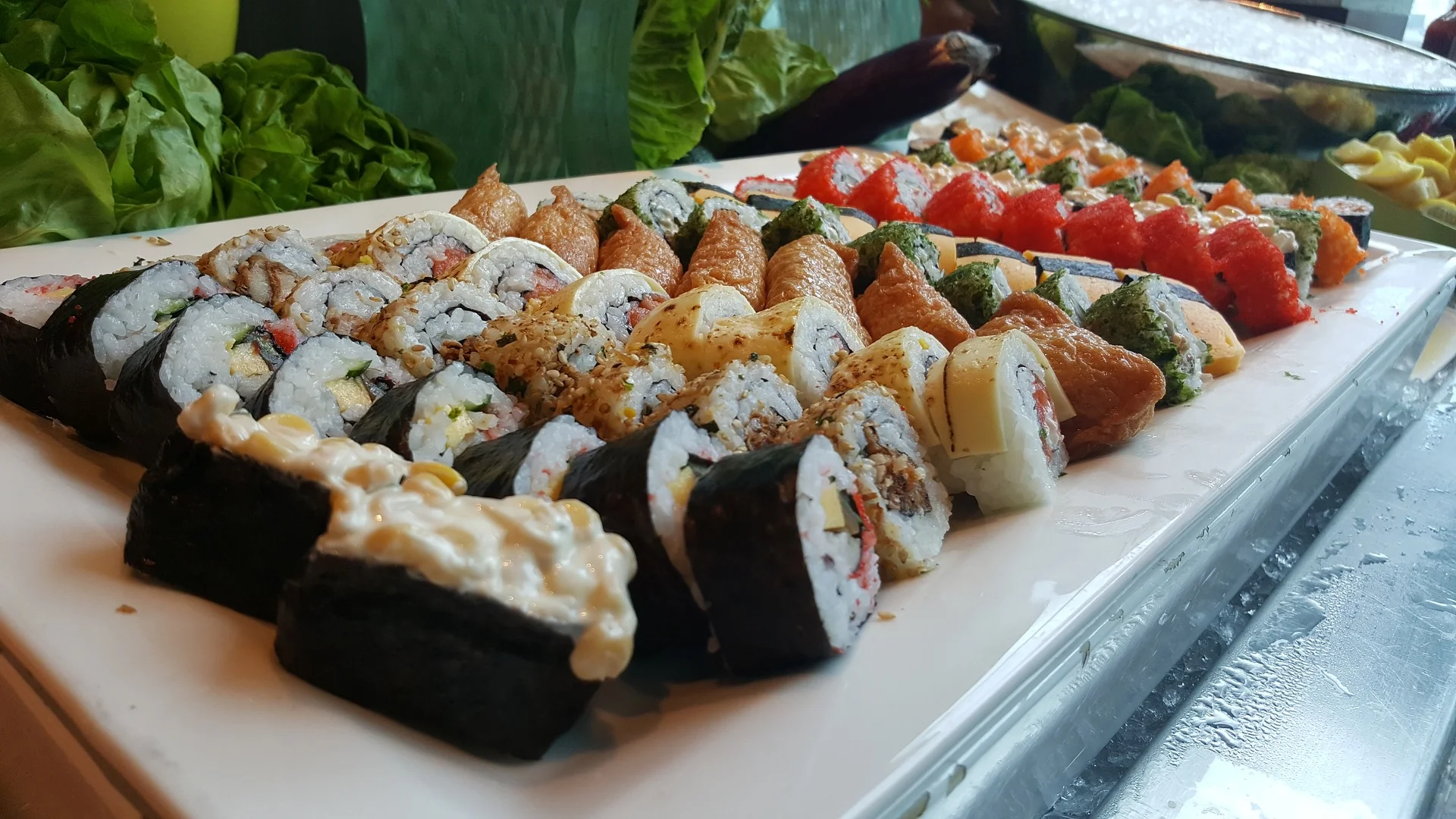 sushi-2736325_1920.jpg