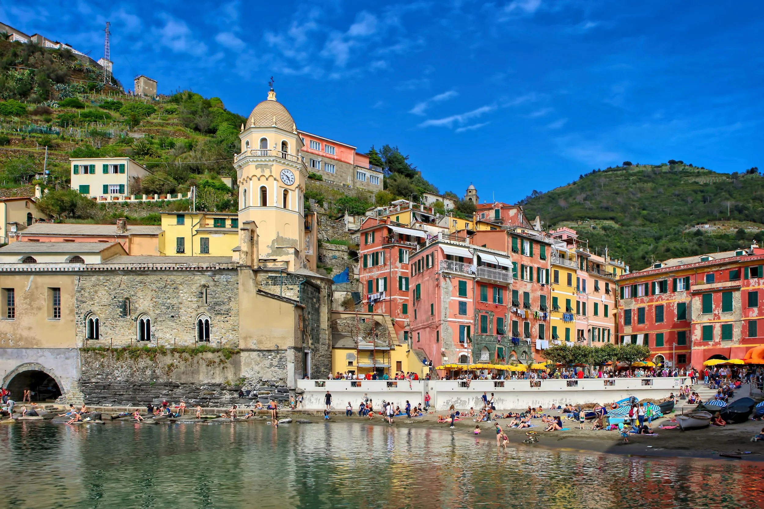 Vernazza Italy.jpg