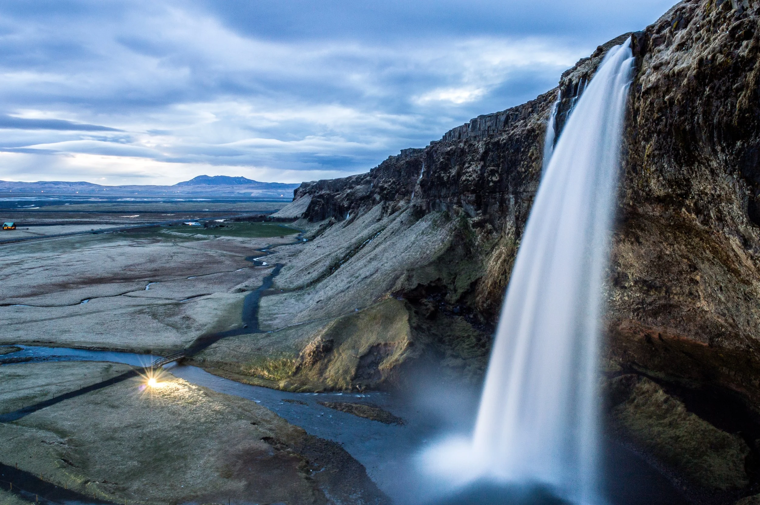 Seljalandsfoss.jpg