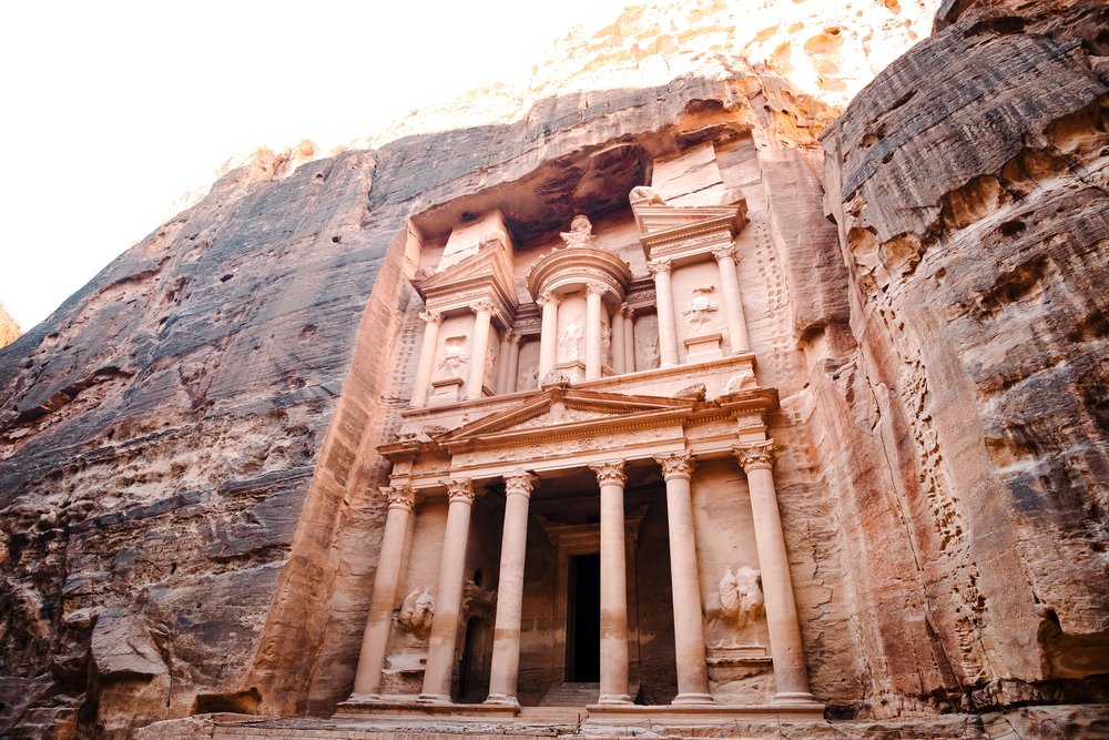 Økologi søm klar What is inside the lost city of Petra? — Acanela Expeditions