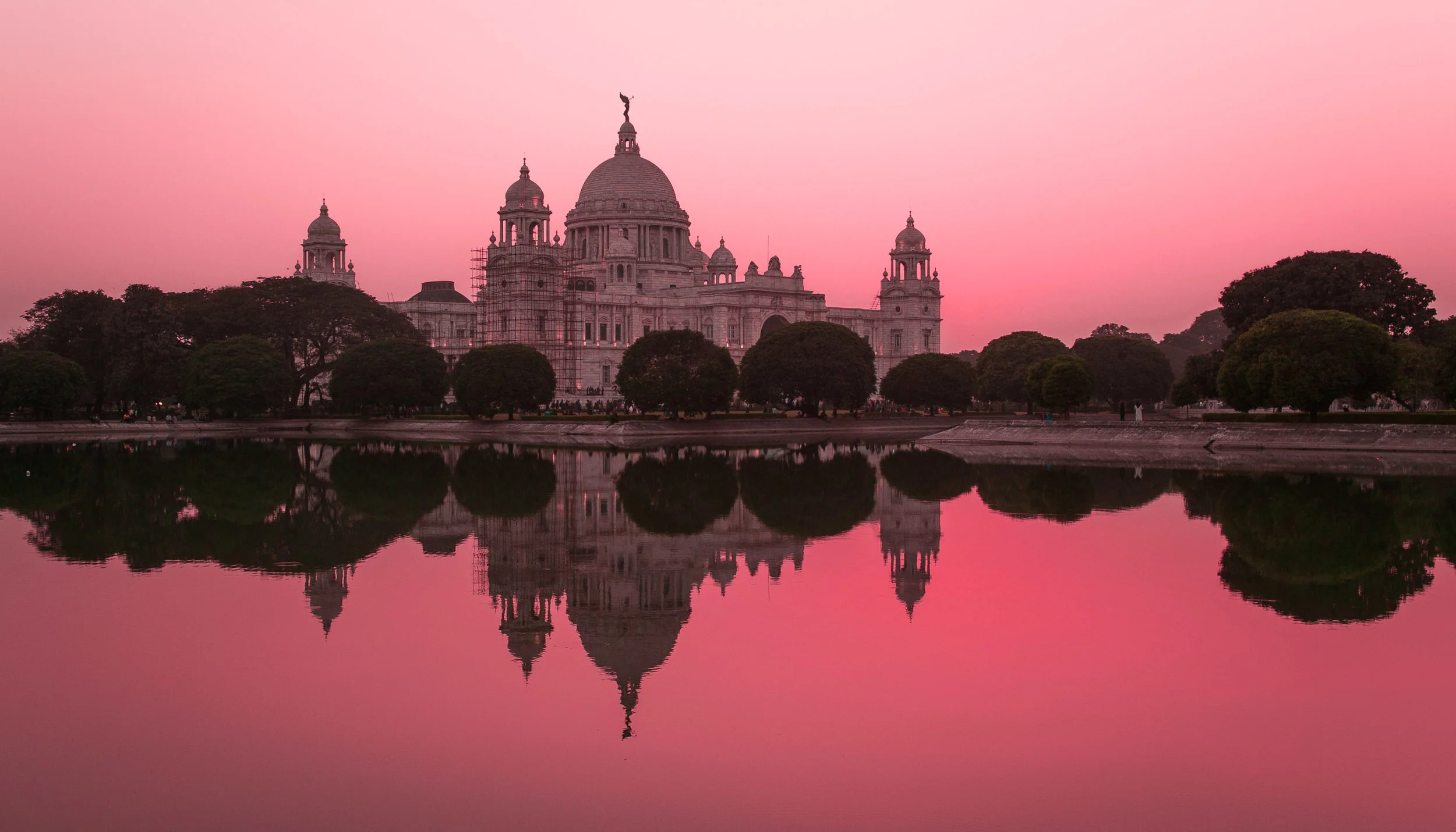 What to Wear in India-By Season