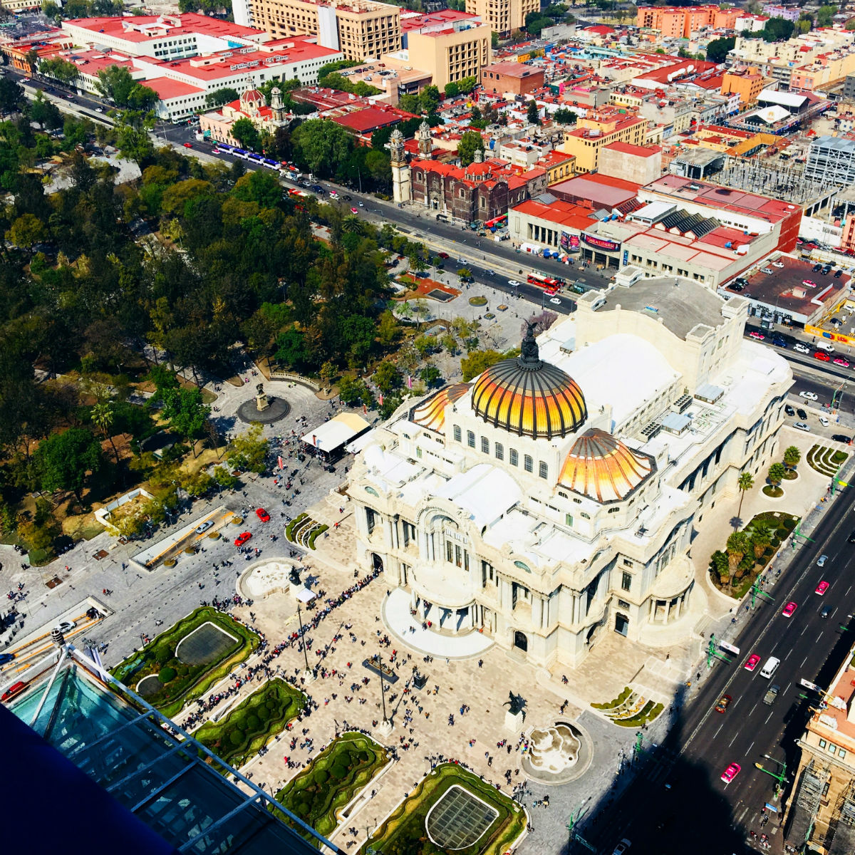 mexico-city-creative-retreat-palacio-de-bellas-artes.jpg