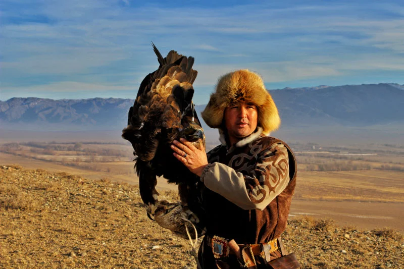 five-things-kazakhstan-falconry.jpg