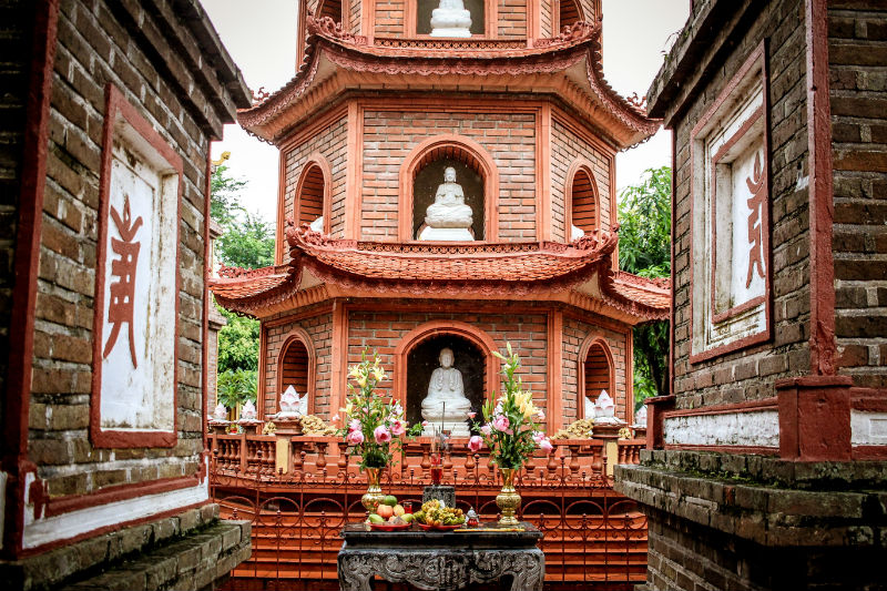vietnam-cultural-adventure-hanoi-shrine.jpg