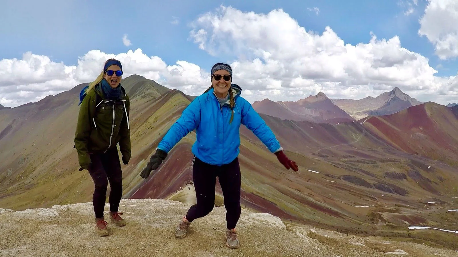 traveler-review-traveling-to-peru-rainbow-mountain.jpg