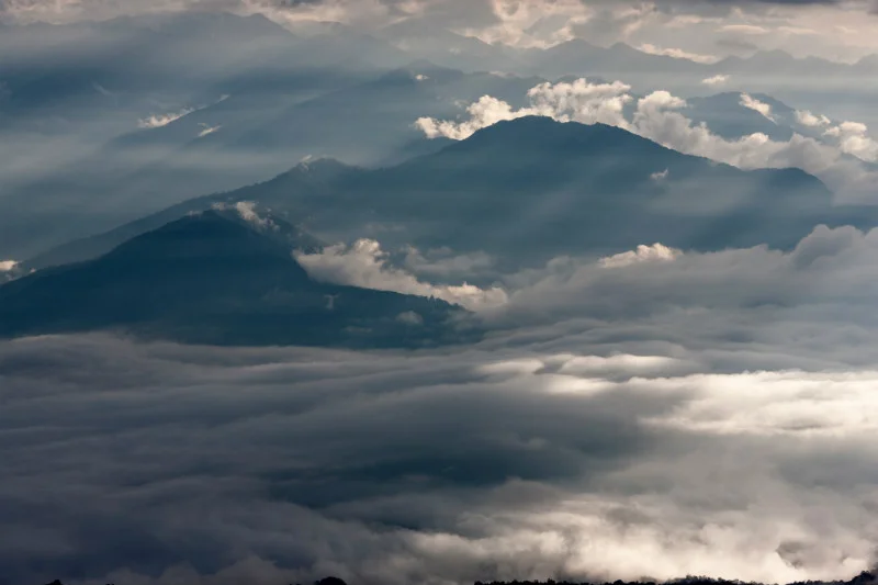 foodies-guide-bhutan-clouds-mountains.jpg