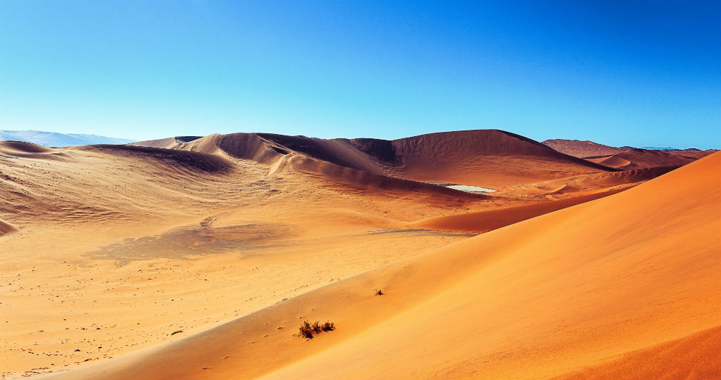 namibia-deserts-adventure-sossuvlei-dunes.jpg