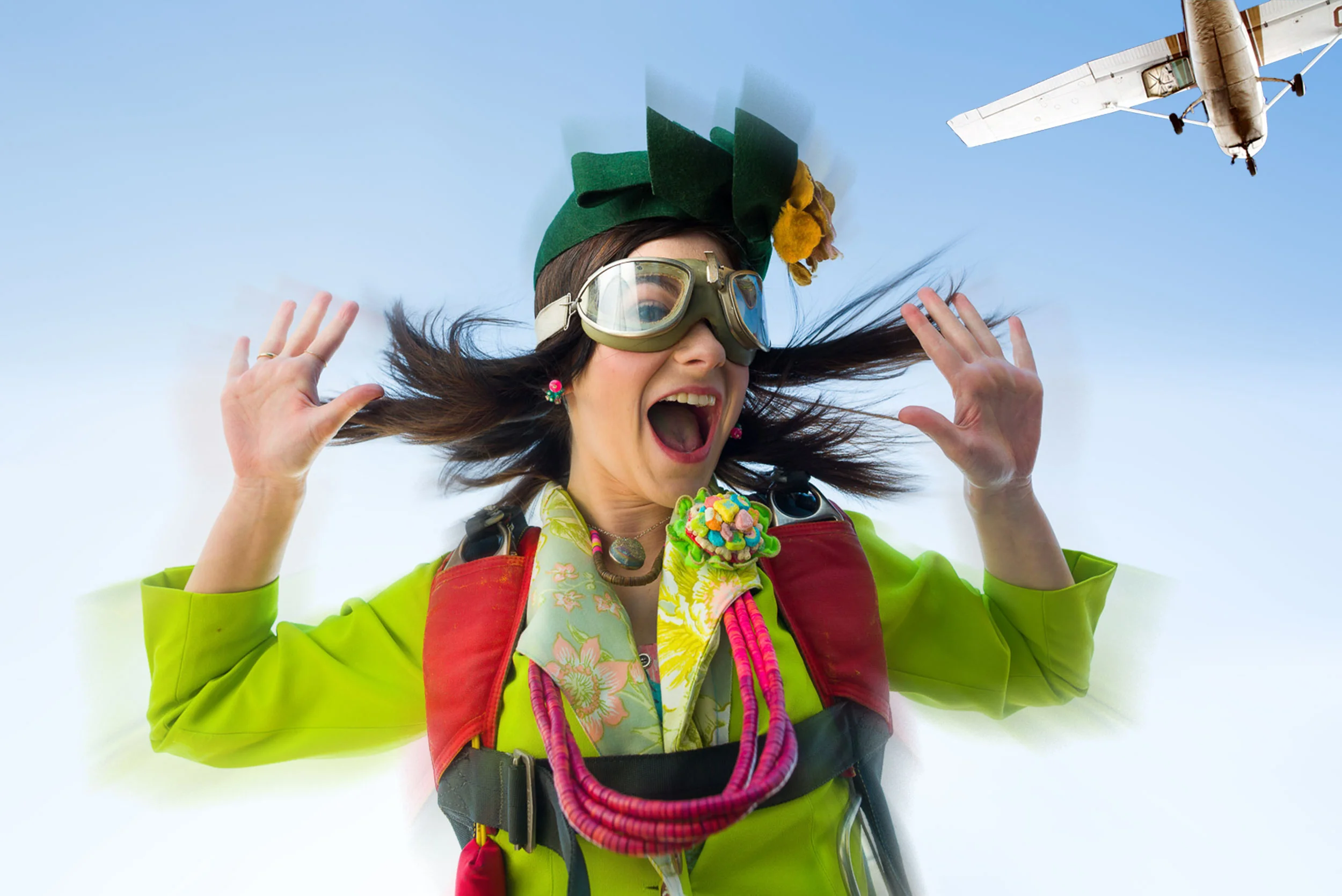 Skydiving_300.jpg
